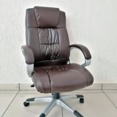 Кресло Barneo K-6 для руководителя (коричневая экокожа) в Талице - talica.mebel24.online | фото
