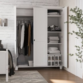 Шкаф 30 Вествик трёхдверный, массив сосны, цвет белый в Талице - talica.mebel24.online | фото 4